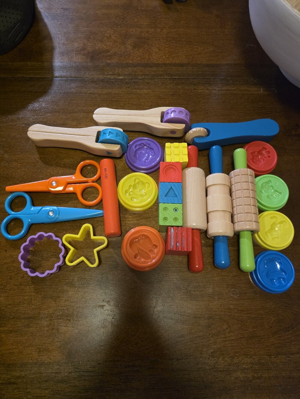 Melissa & Doug Clay Kids Play Dough Activity Set